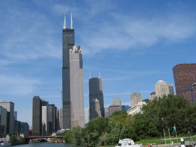 chicagoskylinewithsearstower.jpg